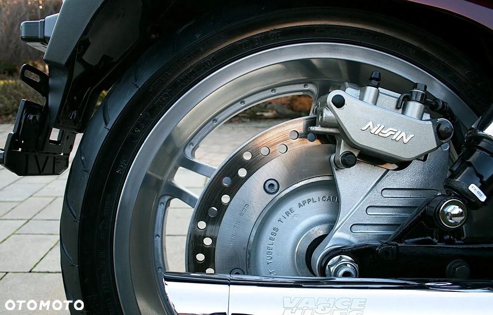 Honda VTX - 7