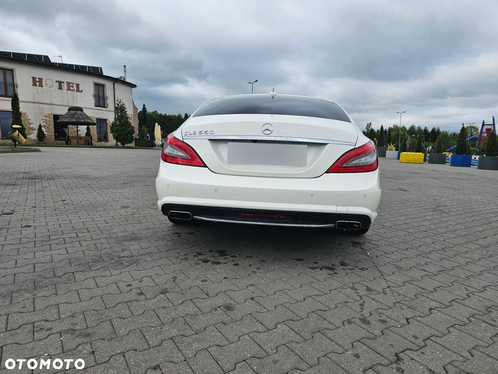 Mercedes-Benz CLS 500 BlueEffICIENCY - 9