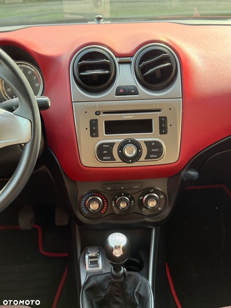 Alfa Romeo Mito 1.4 8V Turismo - 17
