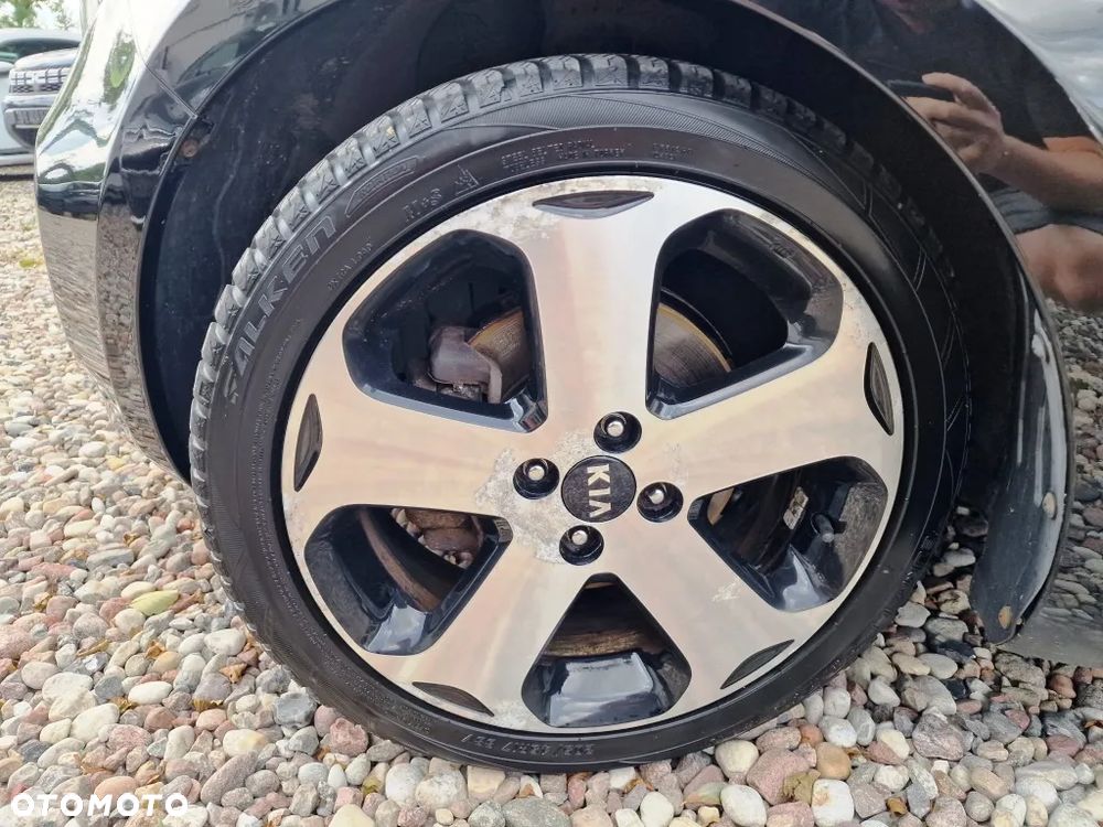 Kia Rio - 20