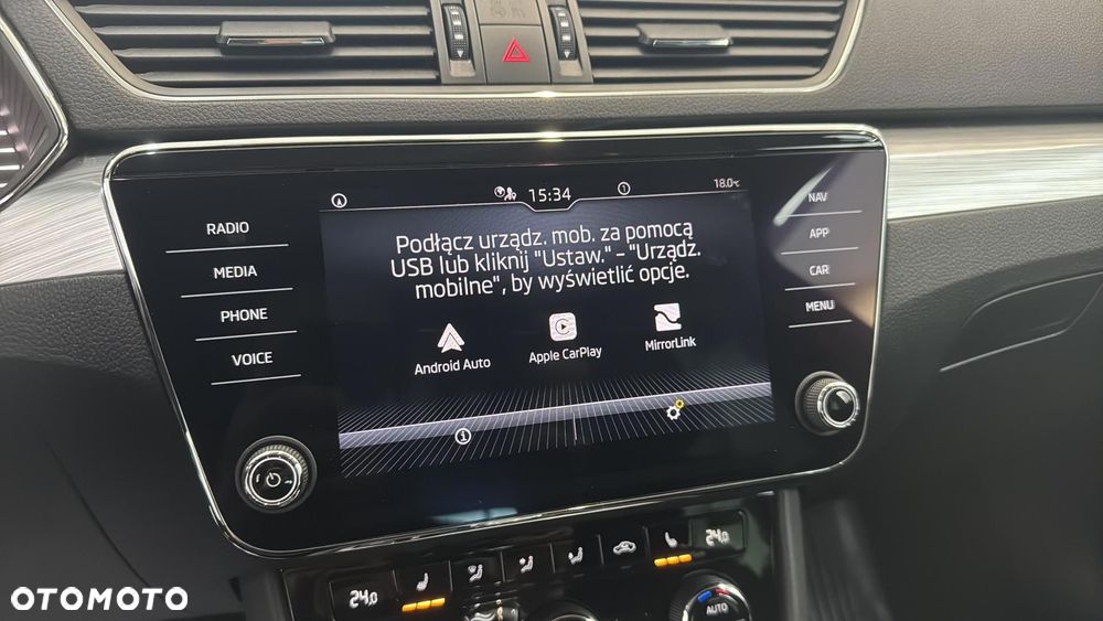 Skoda Superb 2.0 TDI SCR Ambition DSG - 22