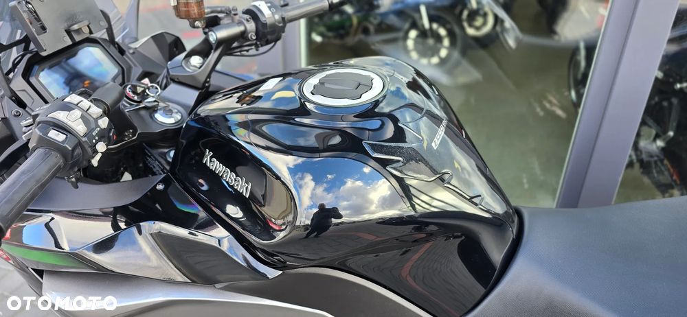 Kawasaki Ninja 1000 SX - 33