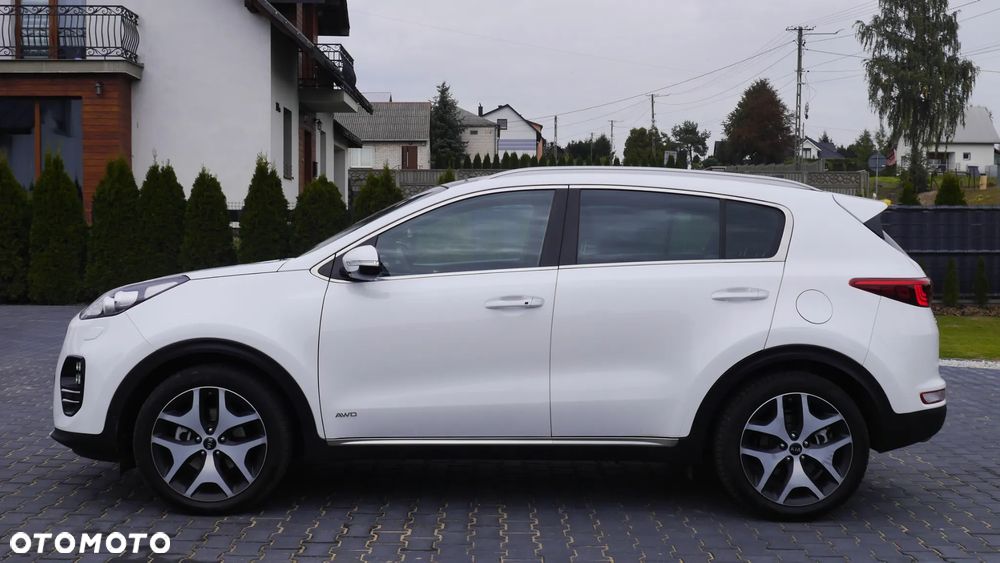 Kia Sportage 2.0 CRDI AWD Fifa World Cup Edition - 8