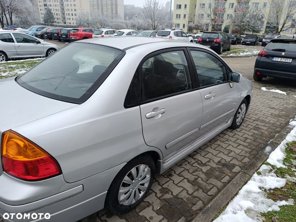 Suzuki Liana 1.6 - 4