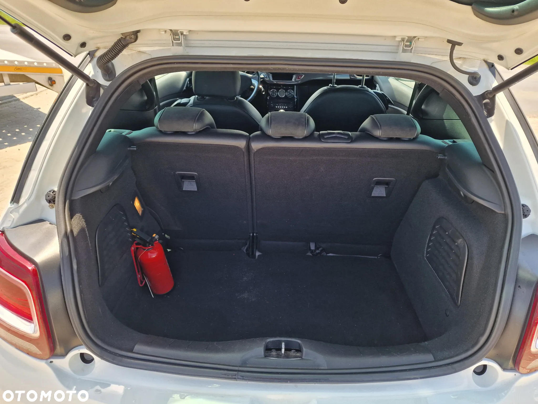 Citroën DS3 1.6 THP SportChic - 20