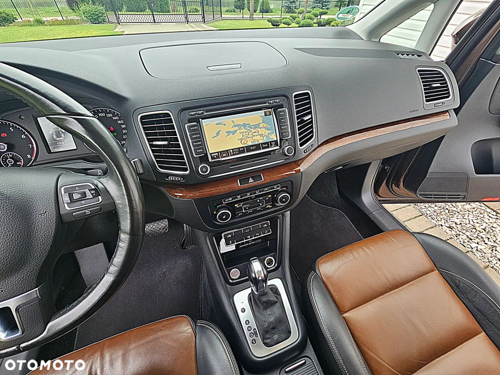 Volkswagen Sharan - 25