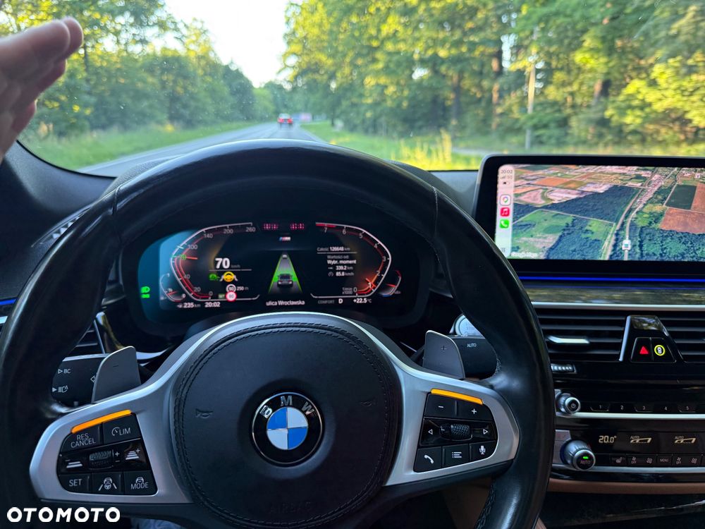 BMW Seria 5 530i xDrive mHEV M Sport sport - 18