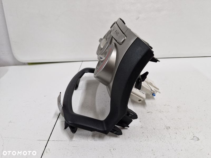 subaru justy 4 iv panel sterowania klimatyzacji nawiewu - 8