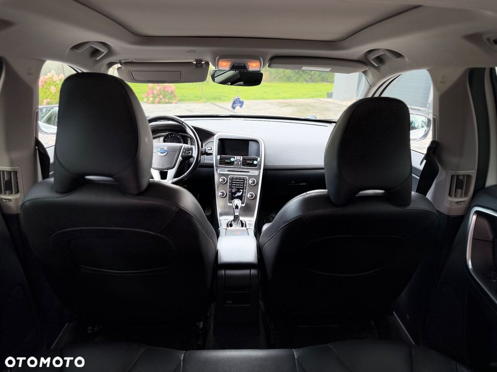 Volvo XC 60 T5 AWD Momentum - 15