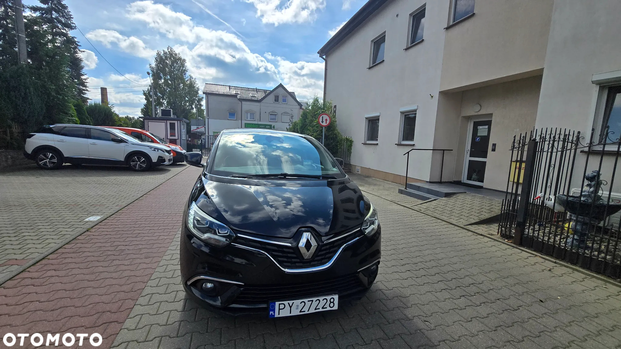 Renault Scenic 1.5 dCi Zen EDC - 4