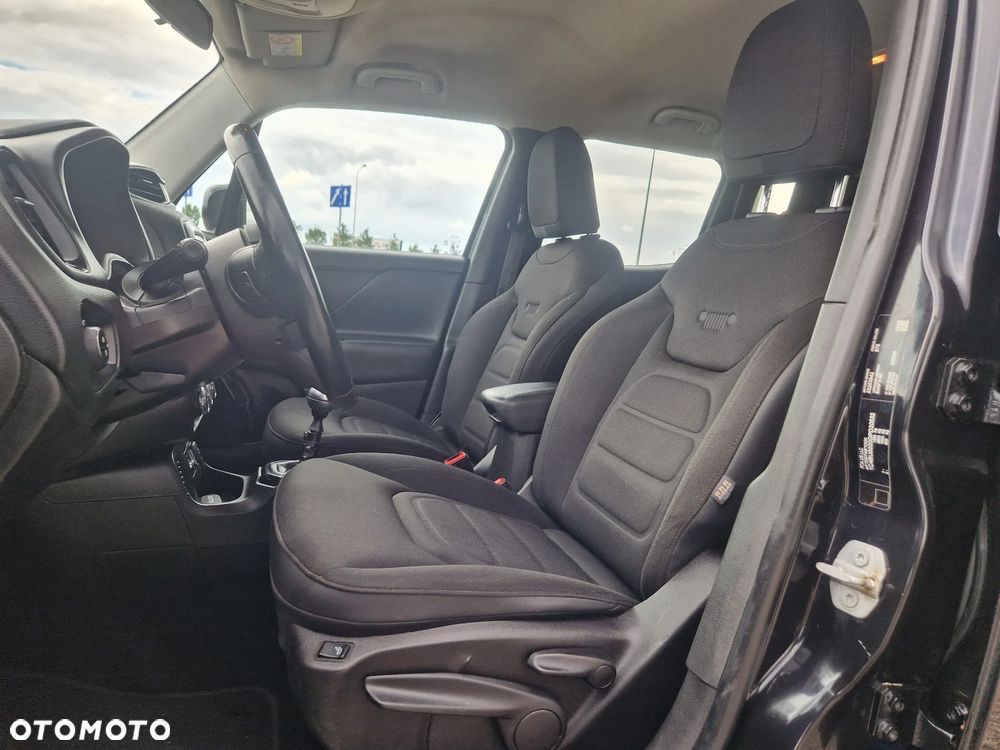 Jeep Renegade 1.6 E-torQ Night Eagle - 19