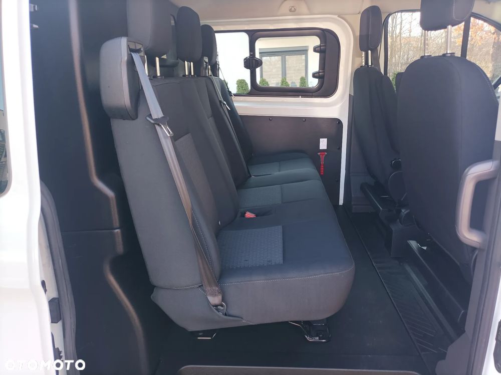 Ford Transit Custom 320 L2H1 Limited (bryg.) - 14