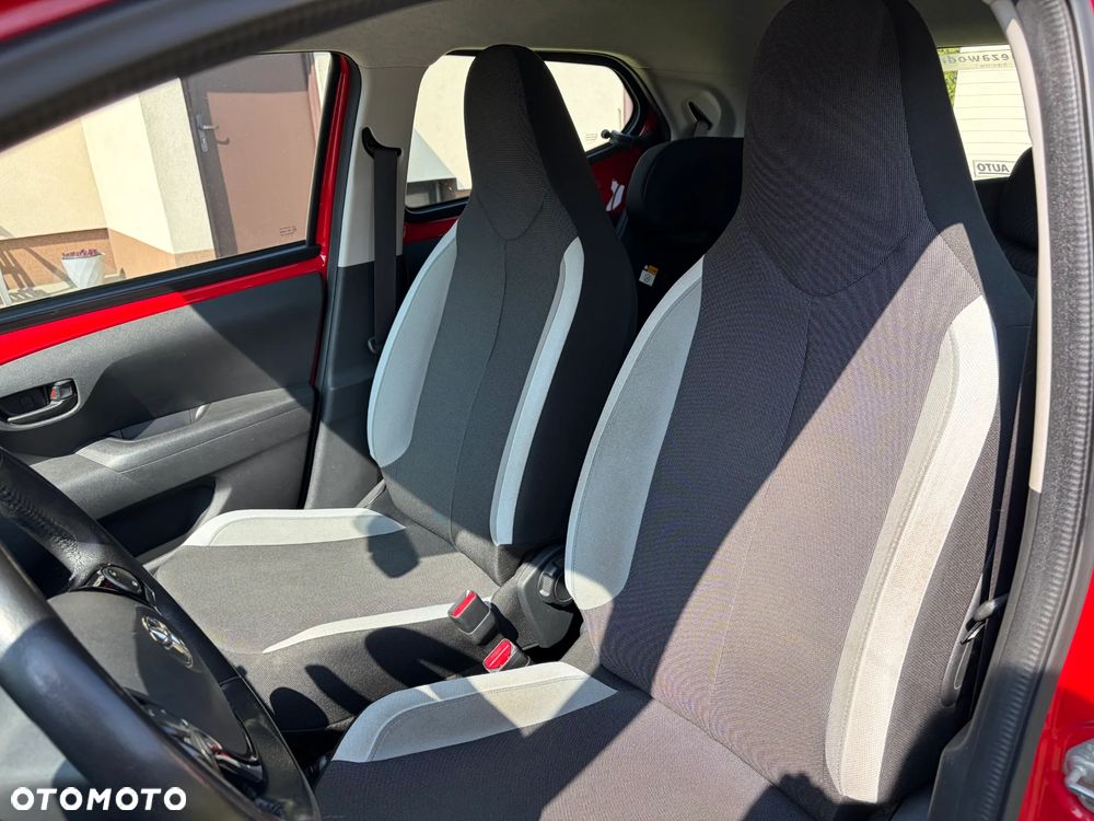 Toyota Aygo - 10