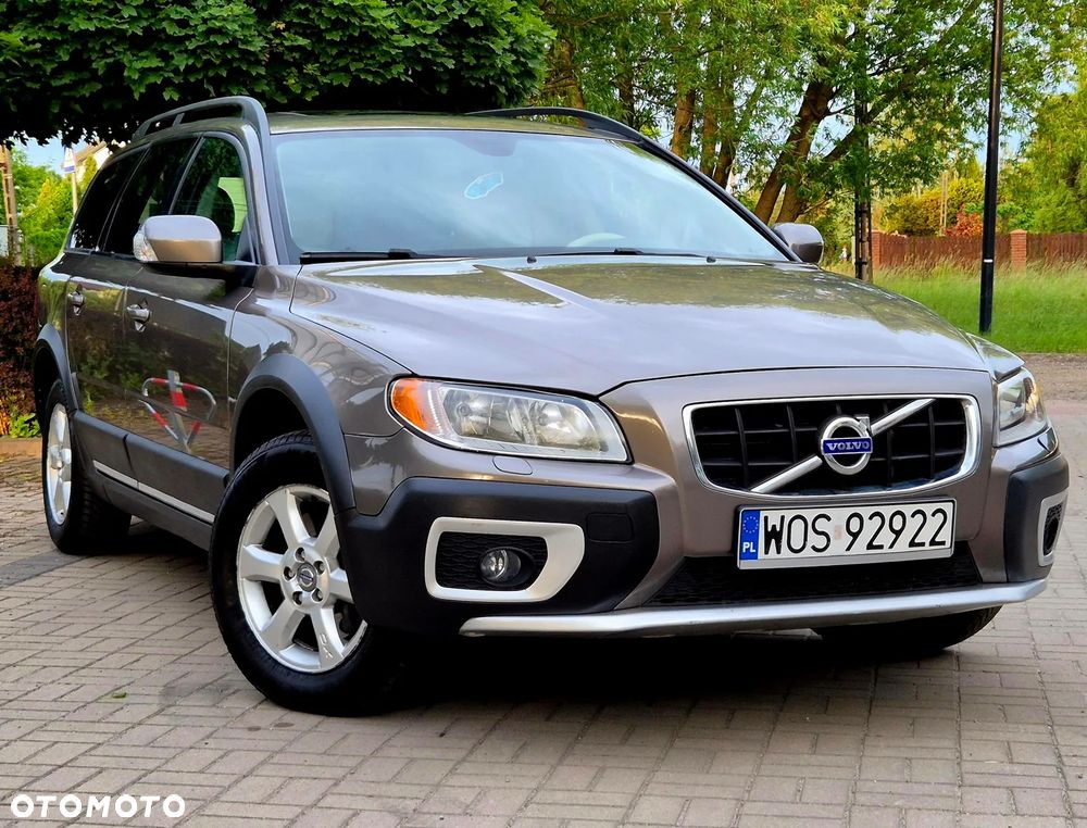 Volvo XC 70 3.2 AWD Momentum - 3