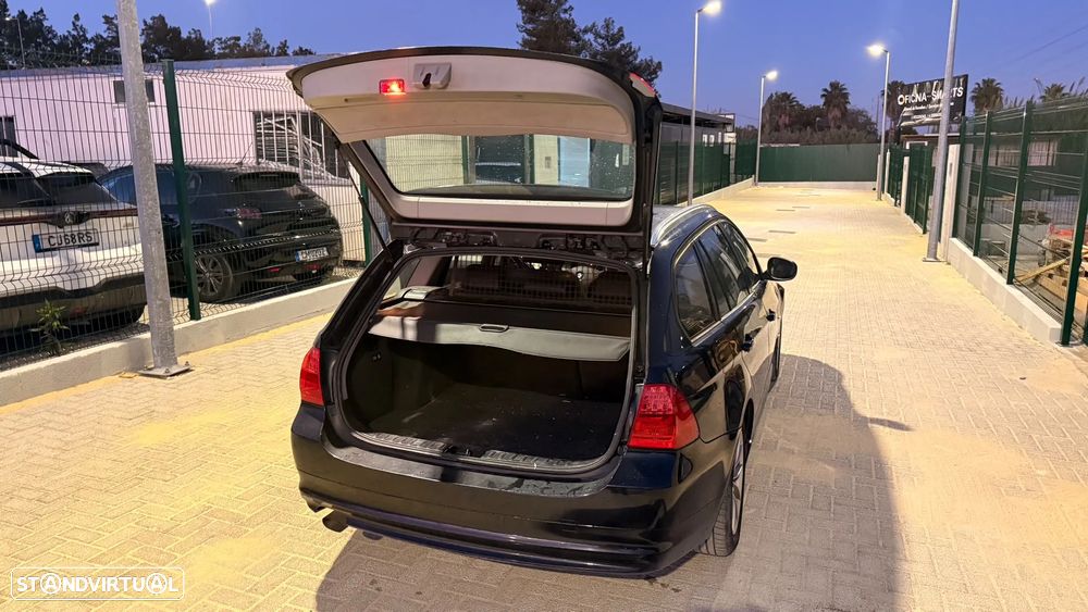 BMW 318 d - 22