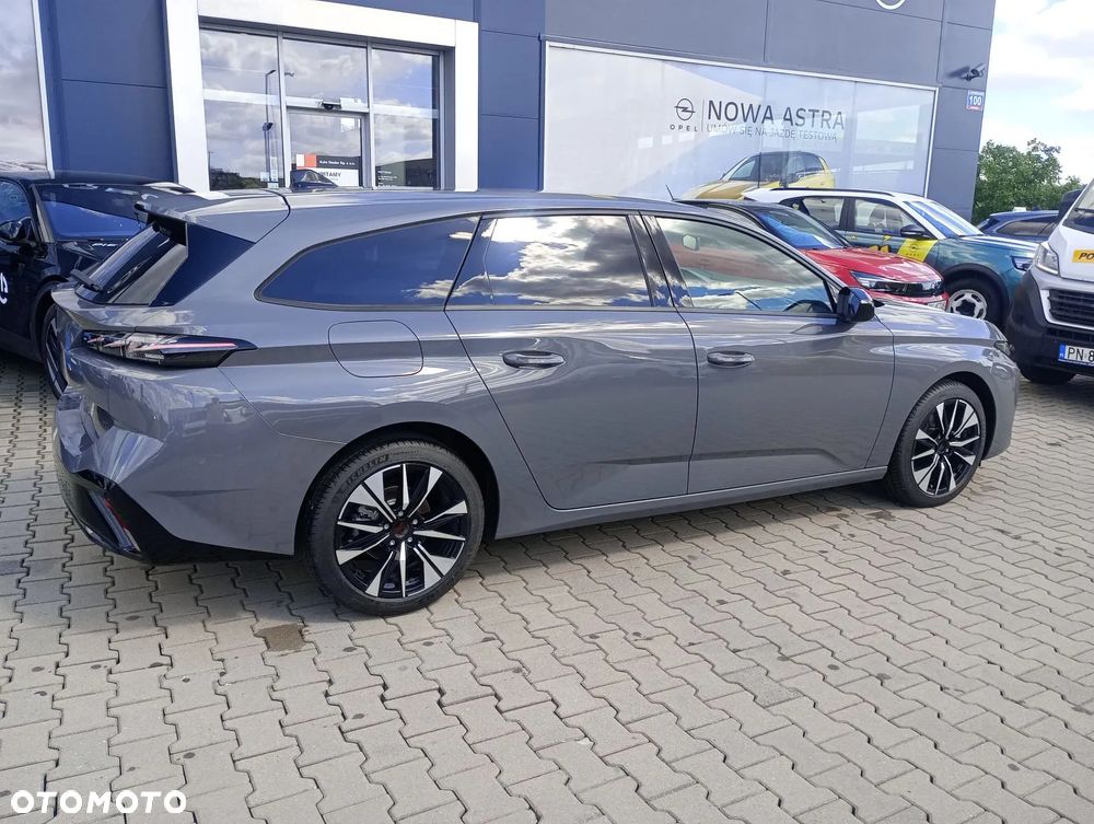 Peugeot 308 1.2 mHEV Allure S&S e-DCS6 - 13