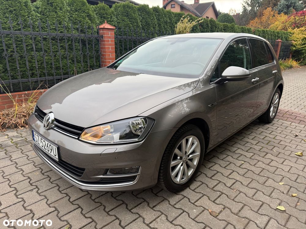 Volkswagen Golf 1.6 TDI BlueMotion Technology Lounge - 35