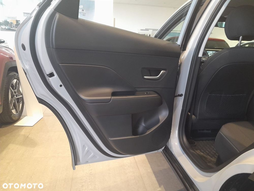 Hyundai Kona 1.6 GDI Hybrid Executive DCT - 25