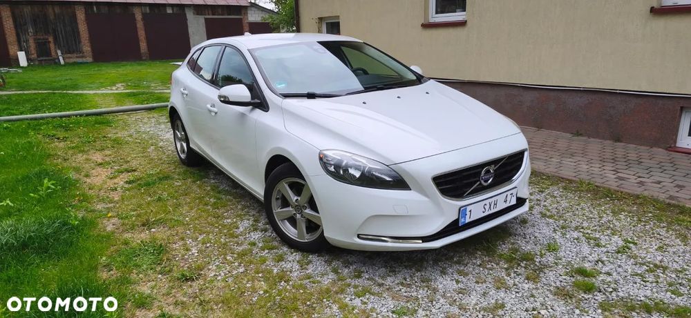 Volvo V40 - 15