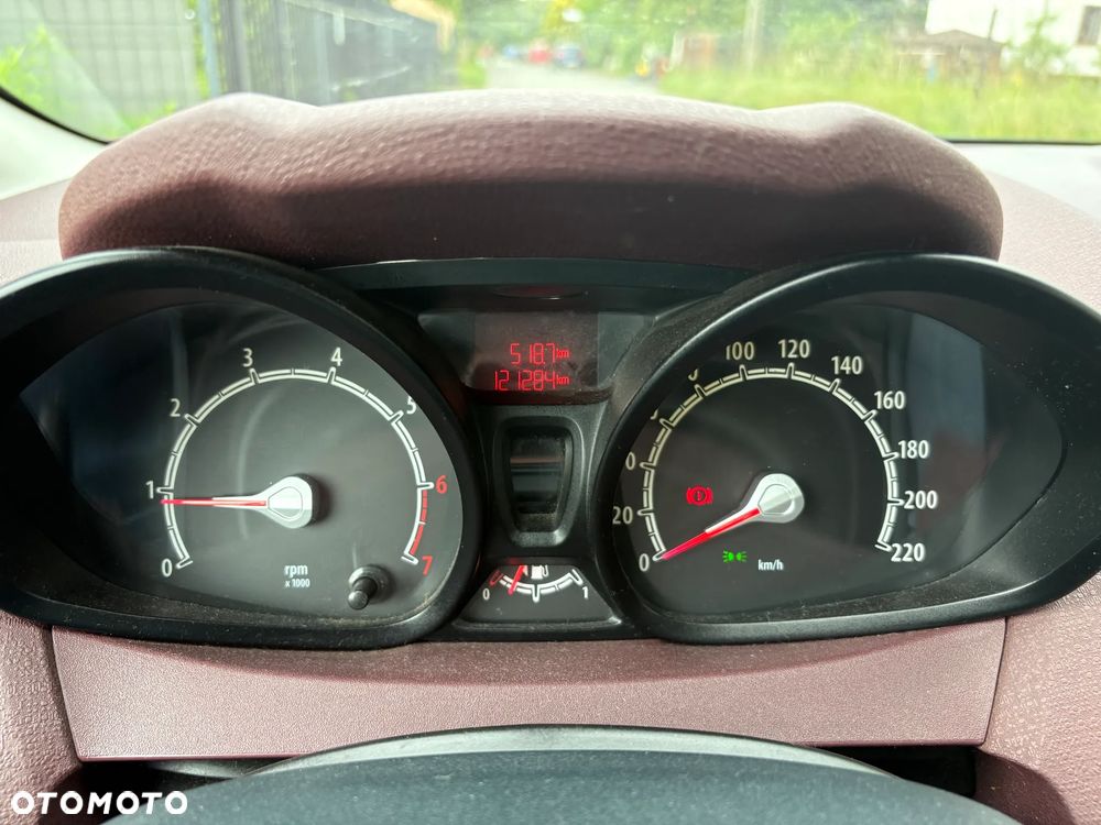 Ford Fiesta 1.25 SYNC Edition - 9