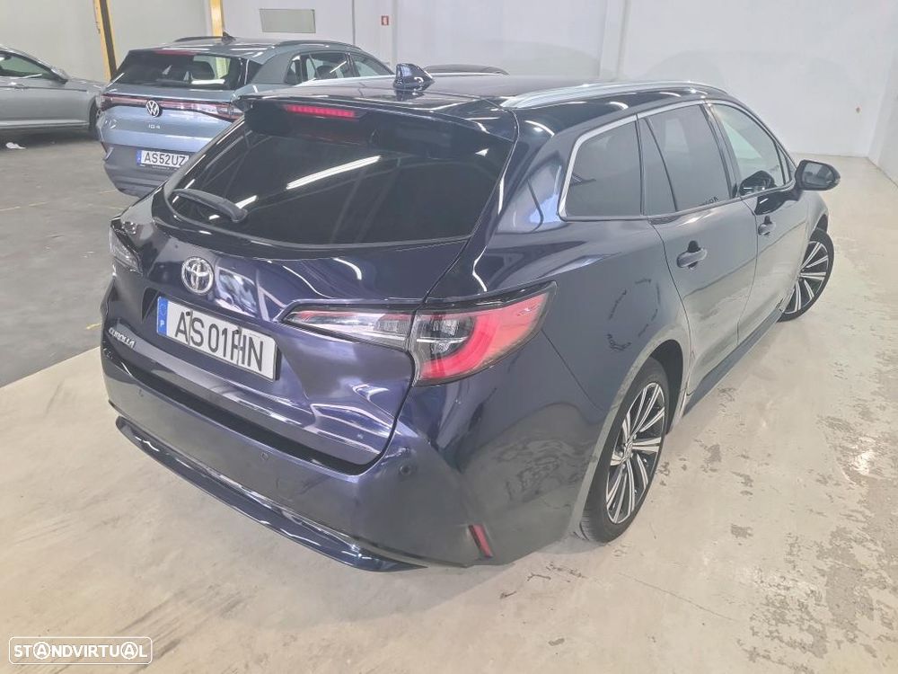 Toyota Corolla Touring Sports 1.2T Comfort+P.Sport - 4