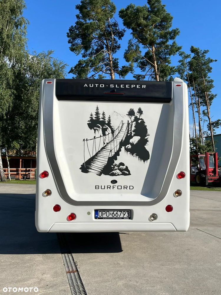 Mercedes-Benz Sprinter - 4