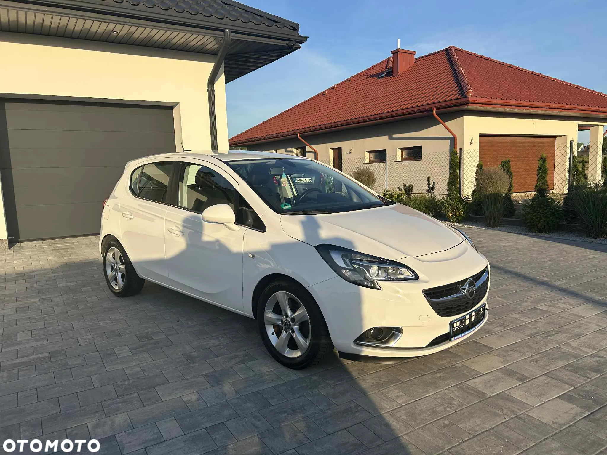 Opel Corsa 1.4 T Enjoy S&S - 4