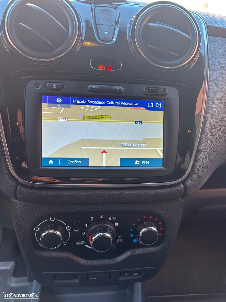 Dacia Lodgy Blue dCi 115 (7L) Stepway - 13