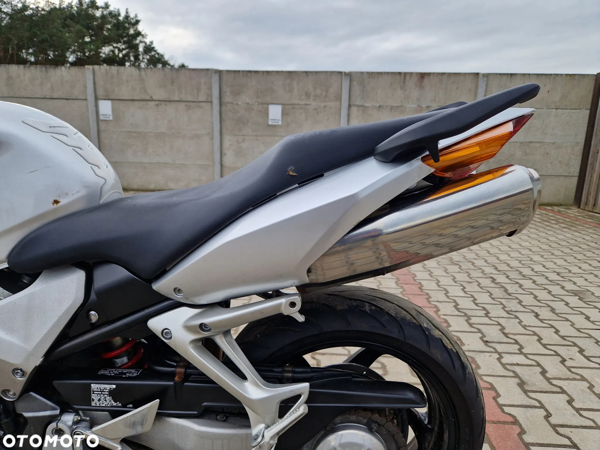 Honda VFR - 22