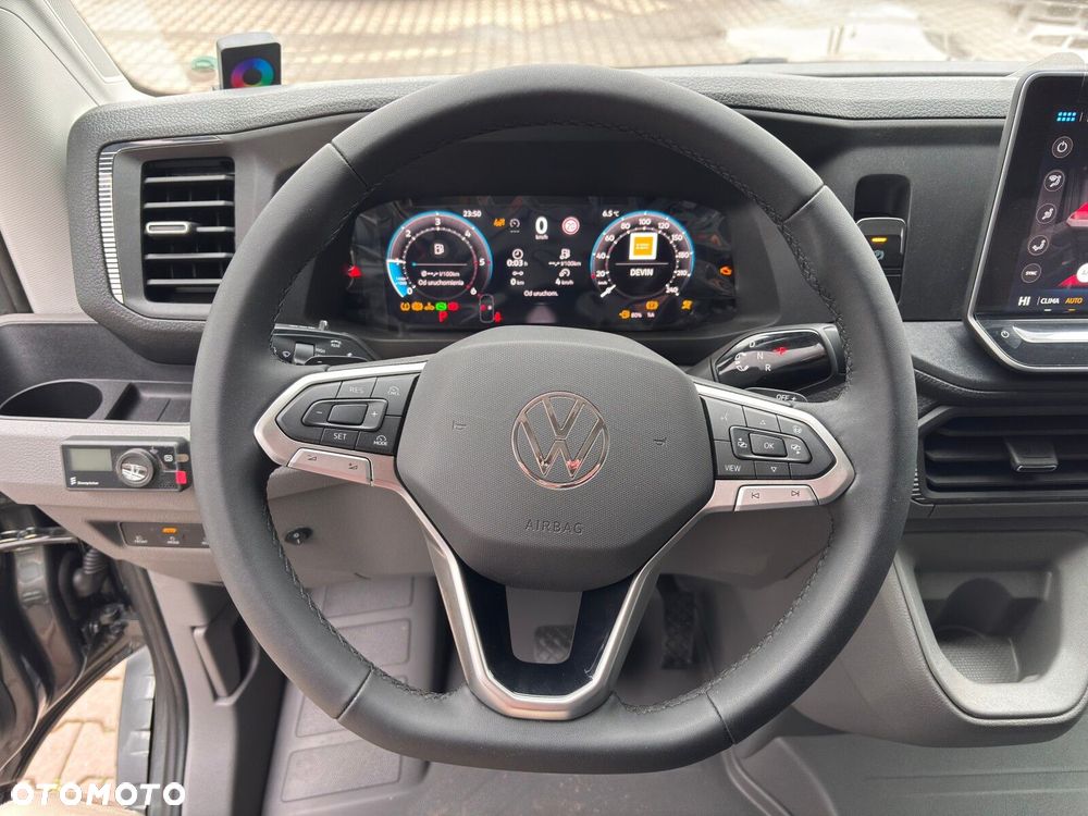 Volkswagen Crafter - 26