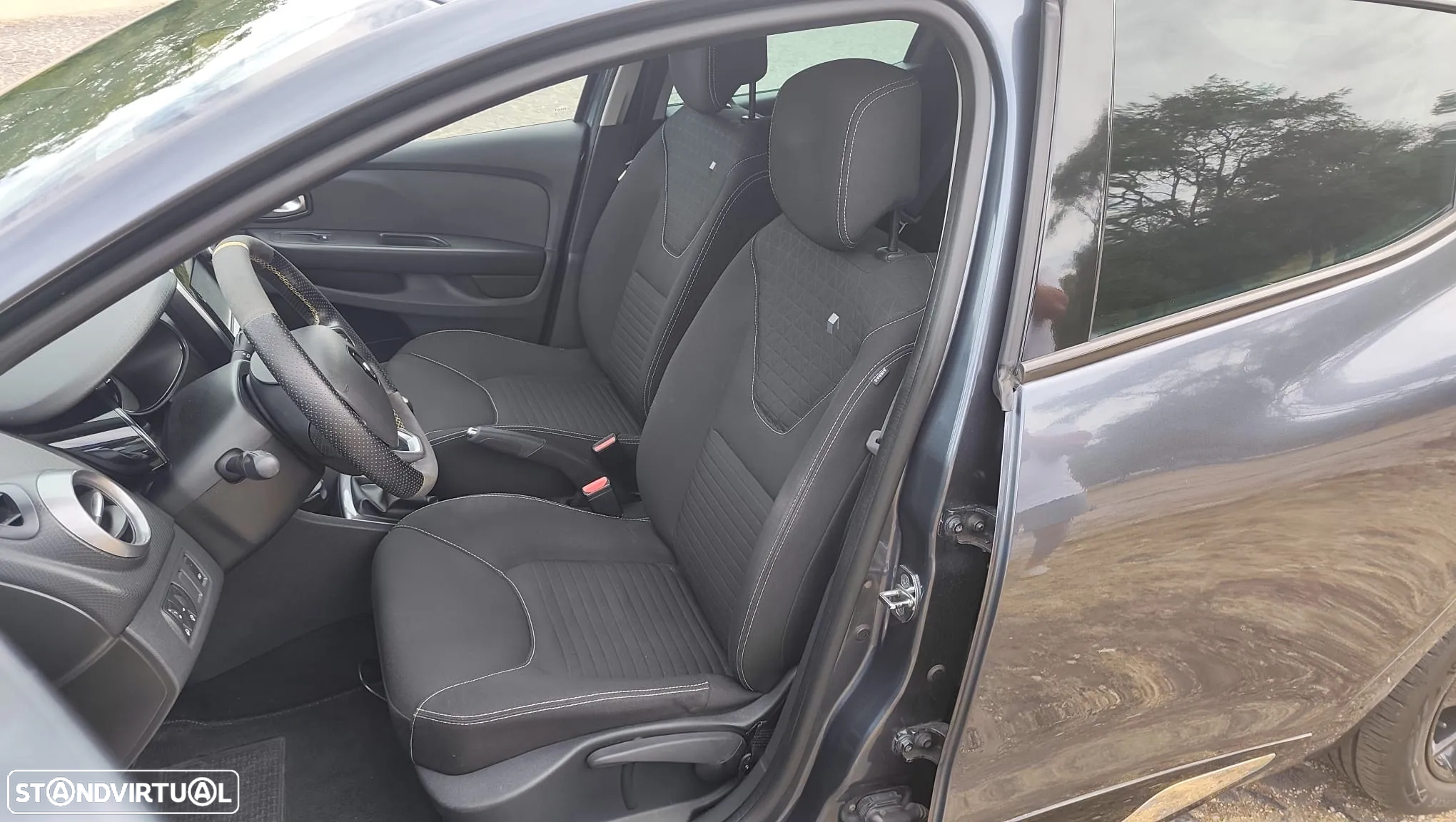 Renault Clio 1.5 dCi Limited EDition - 6