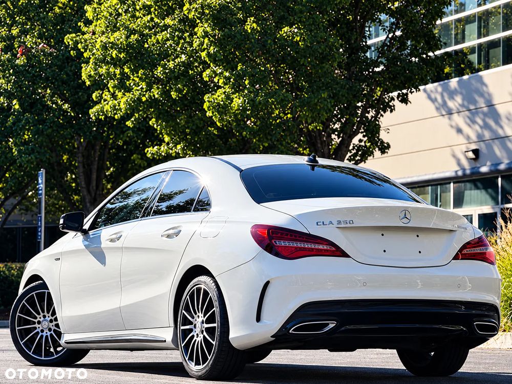 Mercedes-Benz CLA 250 4Matic 7G-DCT AMG Line - 7