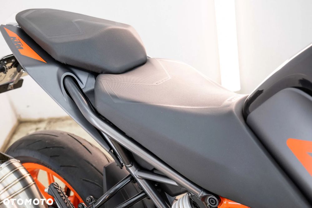 KTM Duke 125 - 20