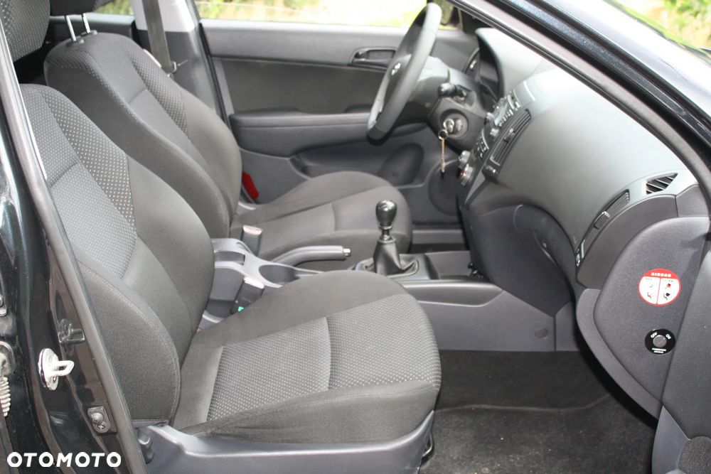 Hyundai i30 1.4 Edition Plus - 22