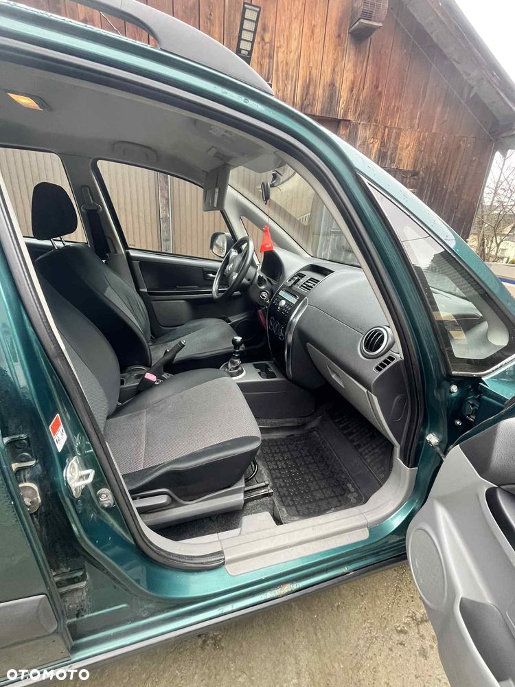 Suzuki SX4 1.9 DDiS 4WD GS / Premium - 8
