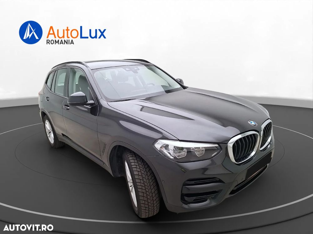 BMW X3 xDrive30e AT PHEV - 3