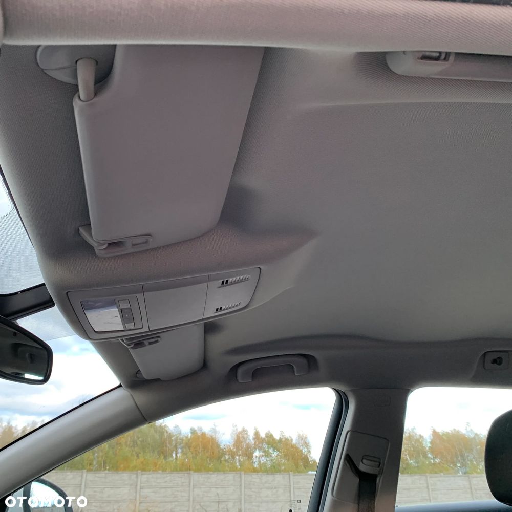 Opel Insignia - 27