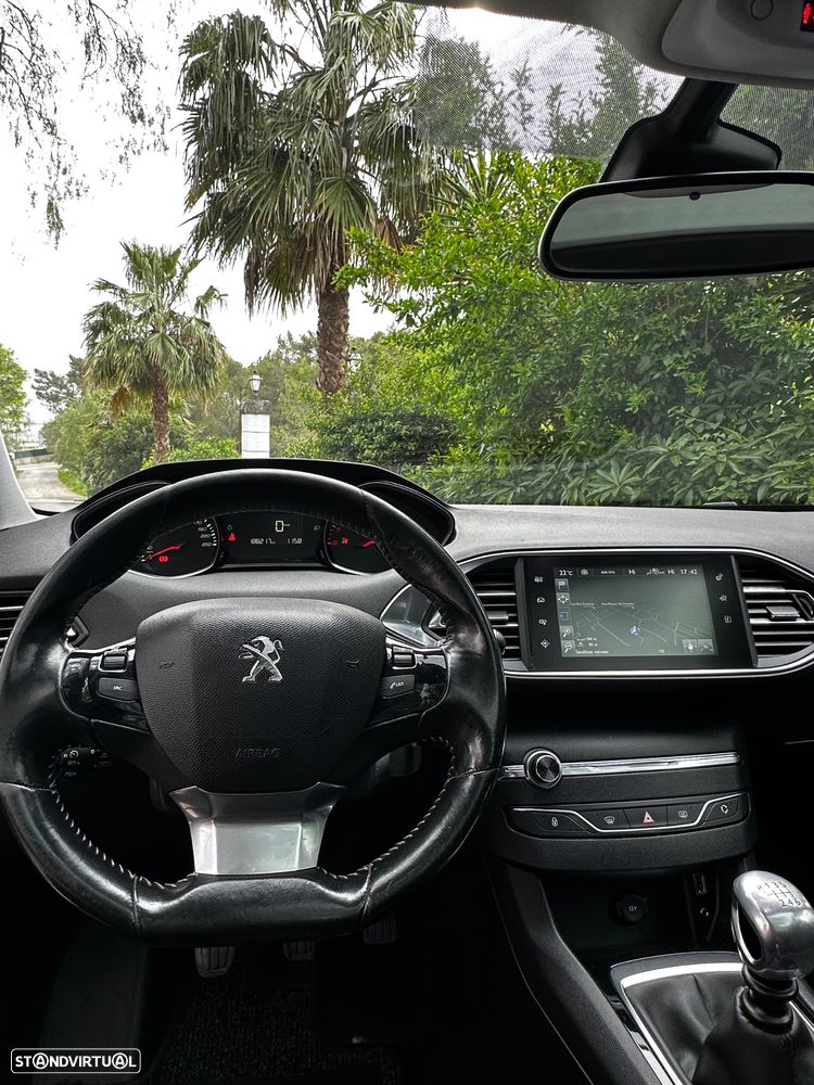 Peugeot 308 HDi FAP 90 Tendance - 17