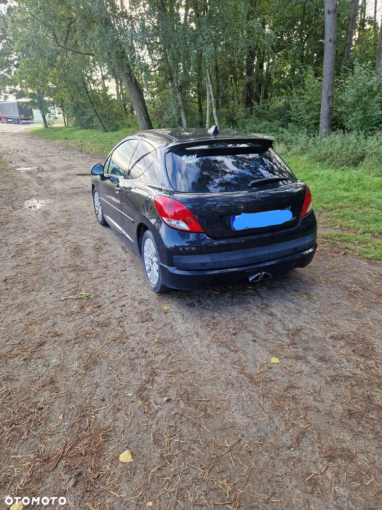 Peugeot 207 - 7
