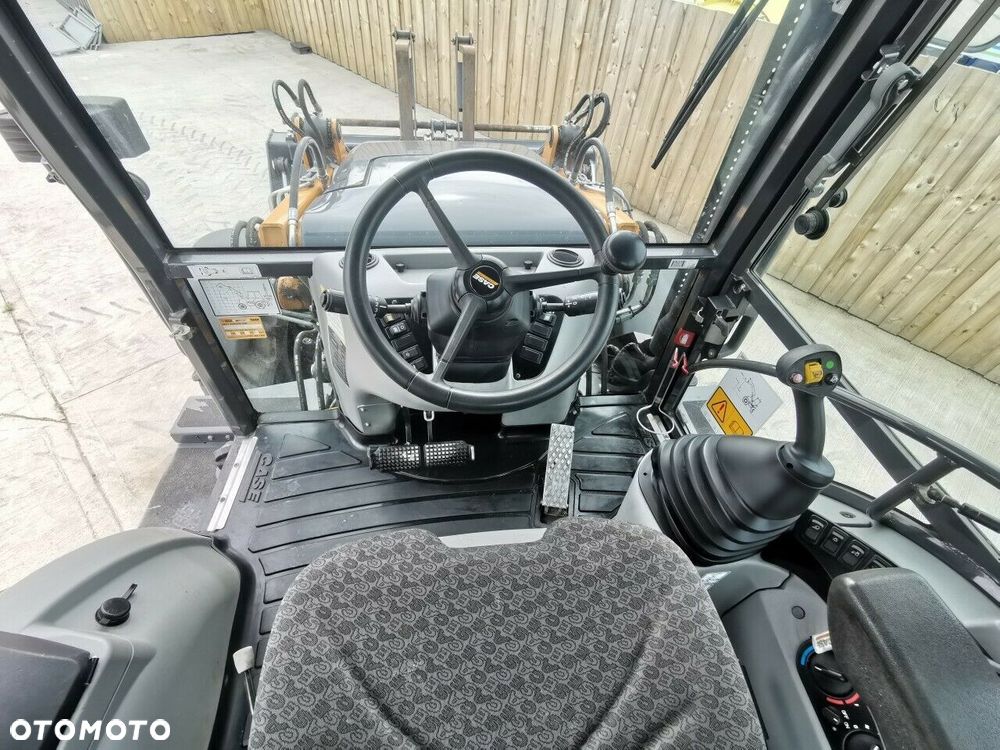 Case 590ST KOPARKO-ŁADOWARKA , 2017 - 10