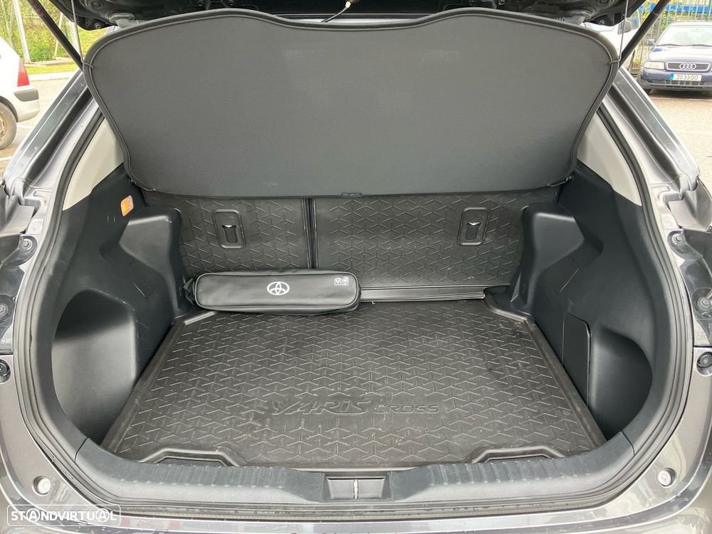 Toyota Yaris Cross 1.5 Hybrid Comfort Plus - 10