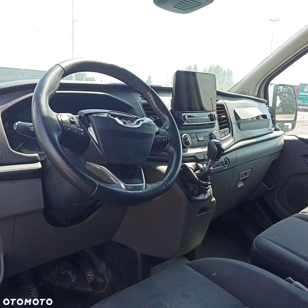 Ford Transit Custom 320 - 8