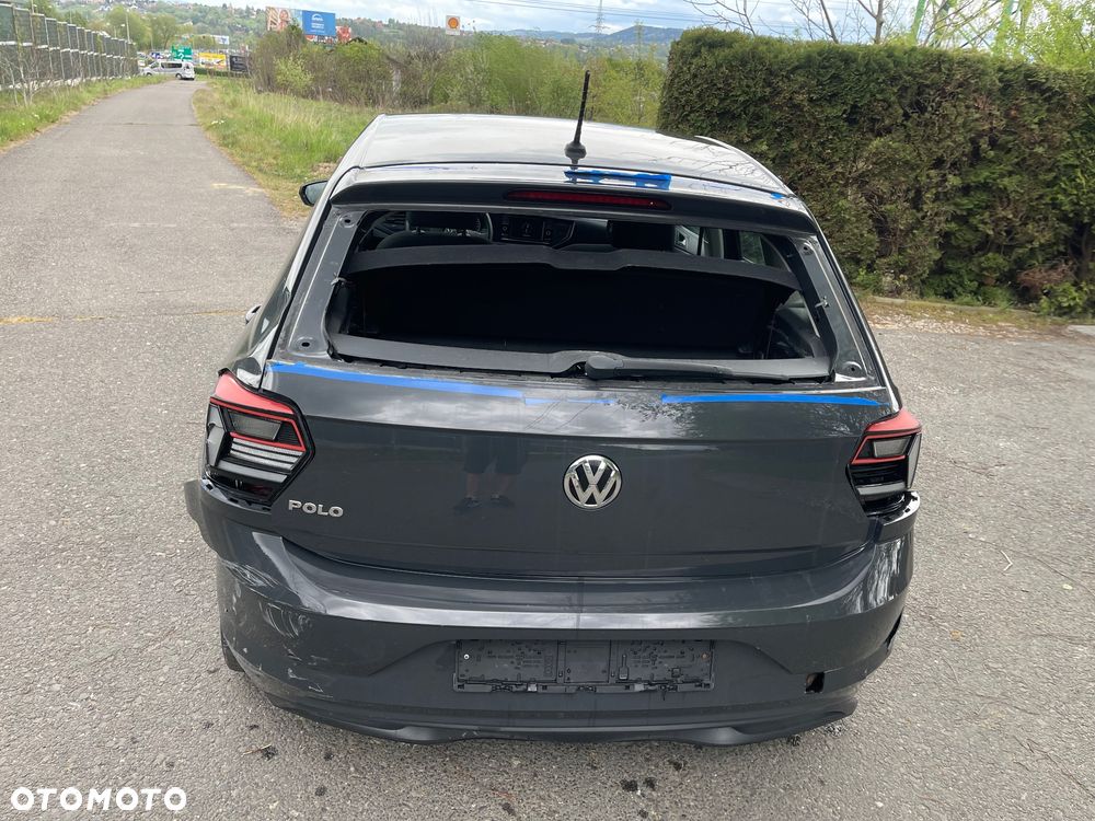 Volkswagen Polo 1.0 Comfortline - 6