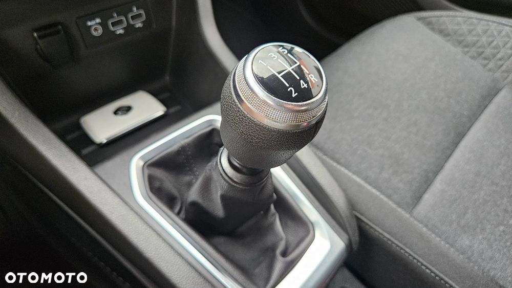 Renault Clio - 24