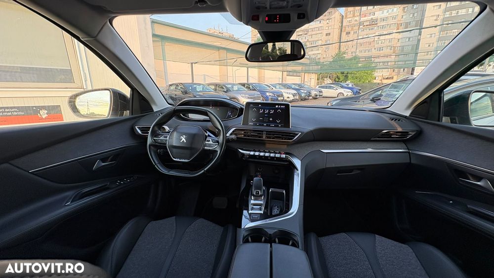 Peugeot 3008 - 5