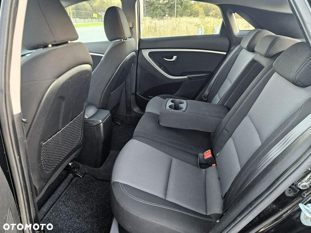 Hyundai i30 1.4 Comfort - 28