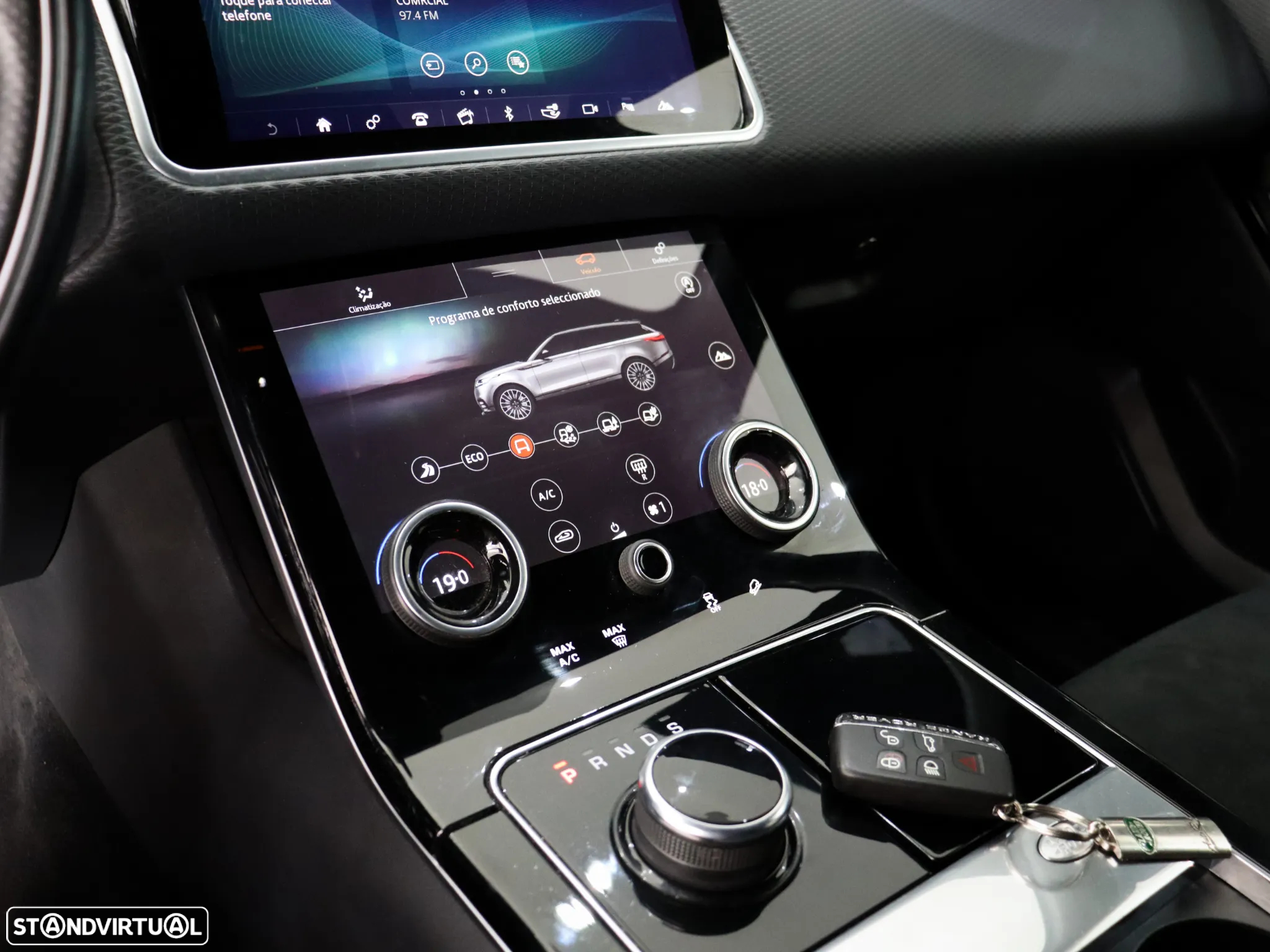 Land Rover Range Rover Velar 2.0 D R-Dynamic SE - 26