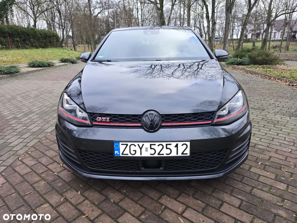 Volkswagen Golf GTI Performance BlueMotion Technology - 3