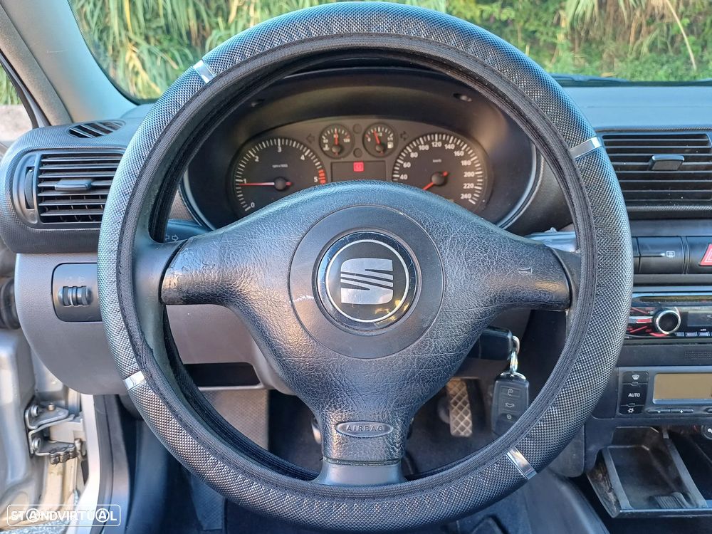 SEAT Toledo 1.9 TDI Executive - 22