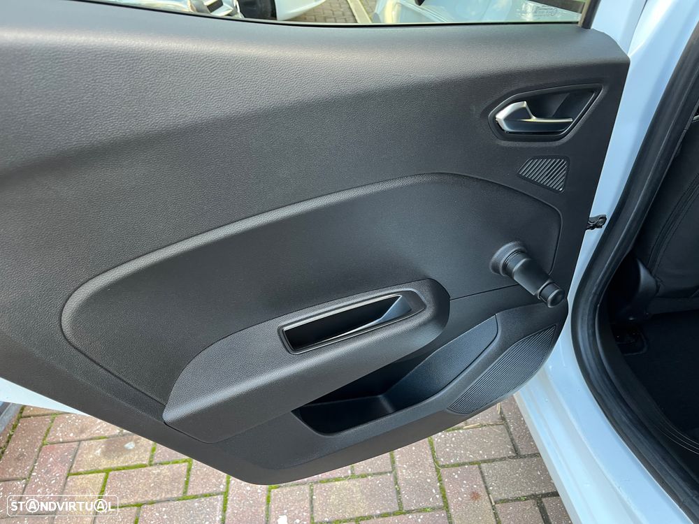 Renault Clio 1.5 Blue dCi Intens - 19